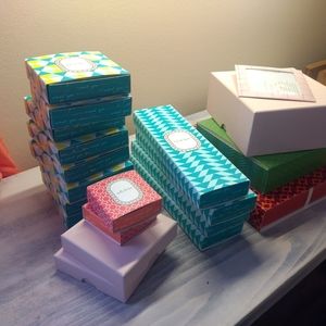 20 Stella & Dot boxes. Inner packaging included.